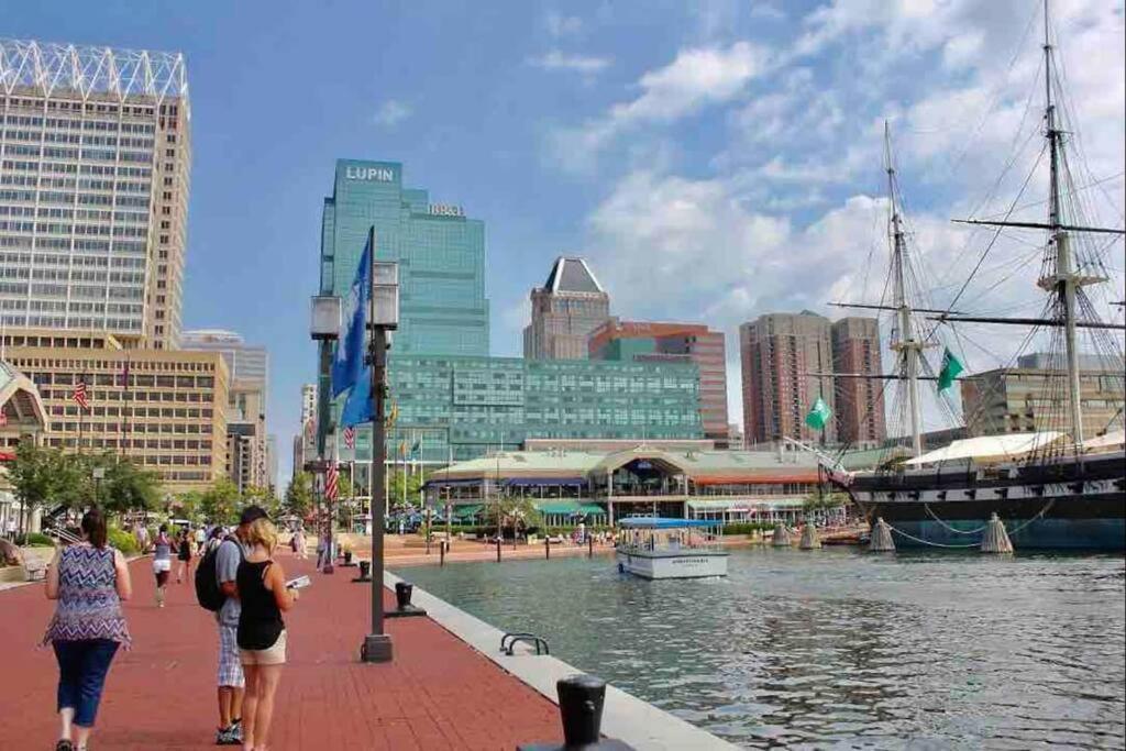 King Bed Inner Harbor Oasis Close To Everything Baltimore Exteriör bild